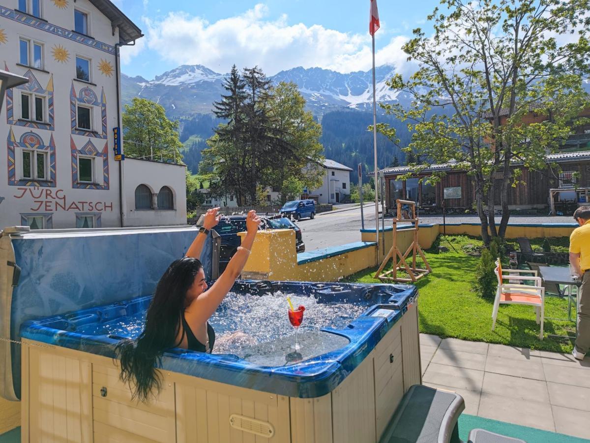Grischalodge Das Hotel Mit Bergblick Seit 1929 - Schlicht, Preiswert Und Mit Einem Touch Nostalgie Parpan Εξωτερικό φωτογραφία