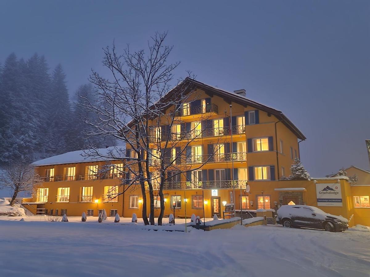 Grischalodge Das Hotel Mit Bergblick Seit 1929 - Schlicht, Preiswert Und Mit Einem Touch Nostalgie Parpan Εξωτερικό φωτογραφία
